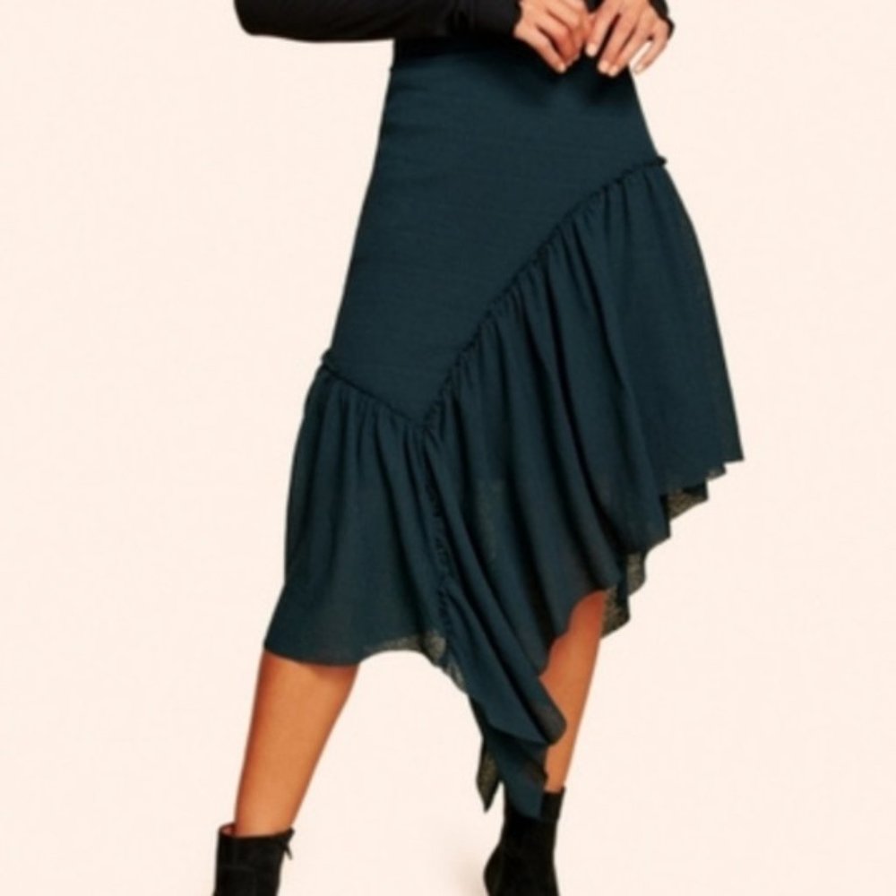 Kinly Anthro asymmetrical crinkle skirt XS